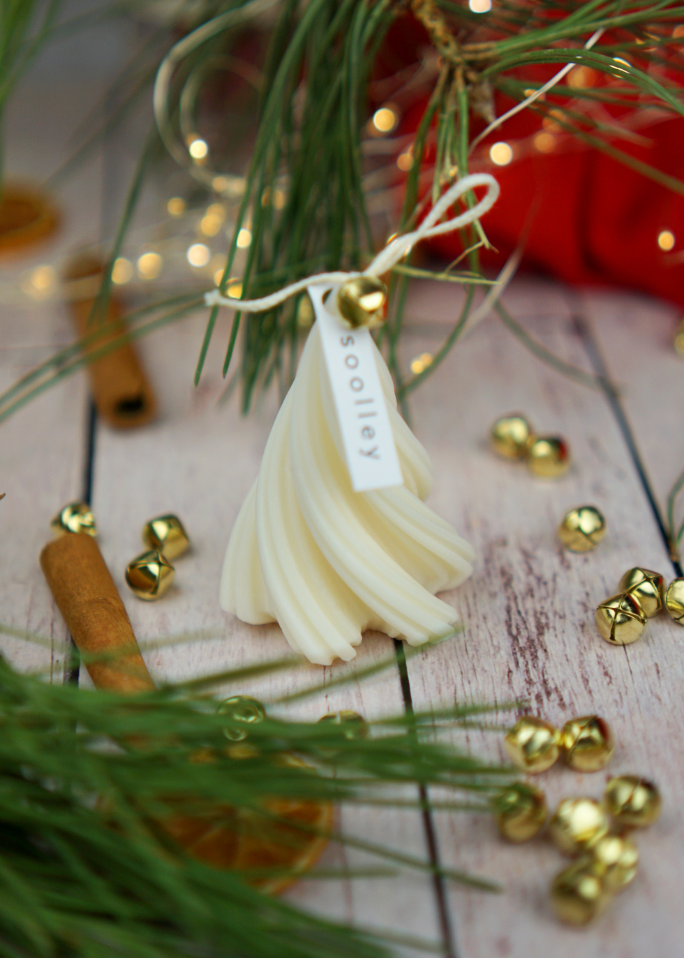 swieca-na-swieta-choinka-mala Świeczka dekoracyjna w kształcie choinki