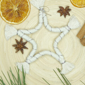 Makramowa gwiazdka na choinkę